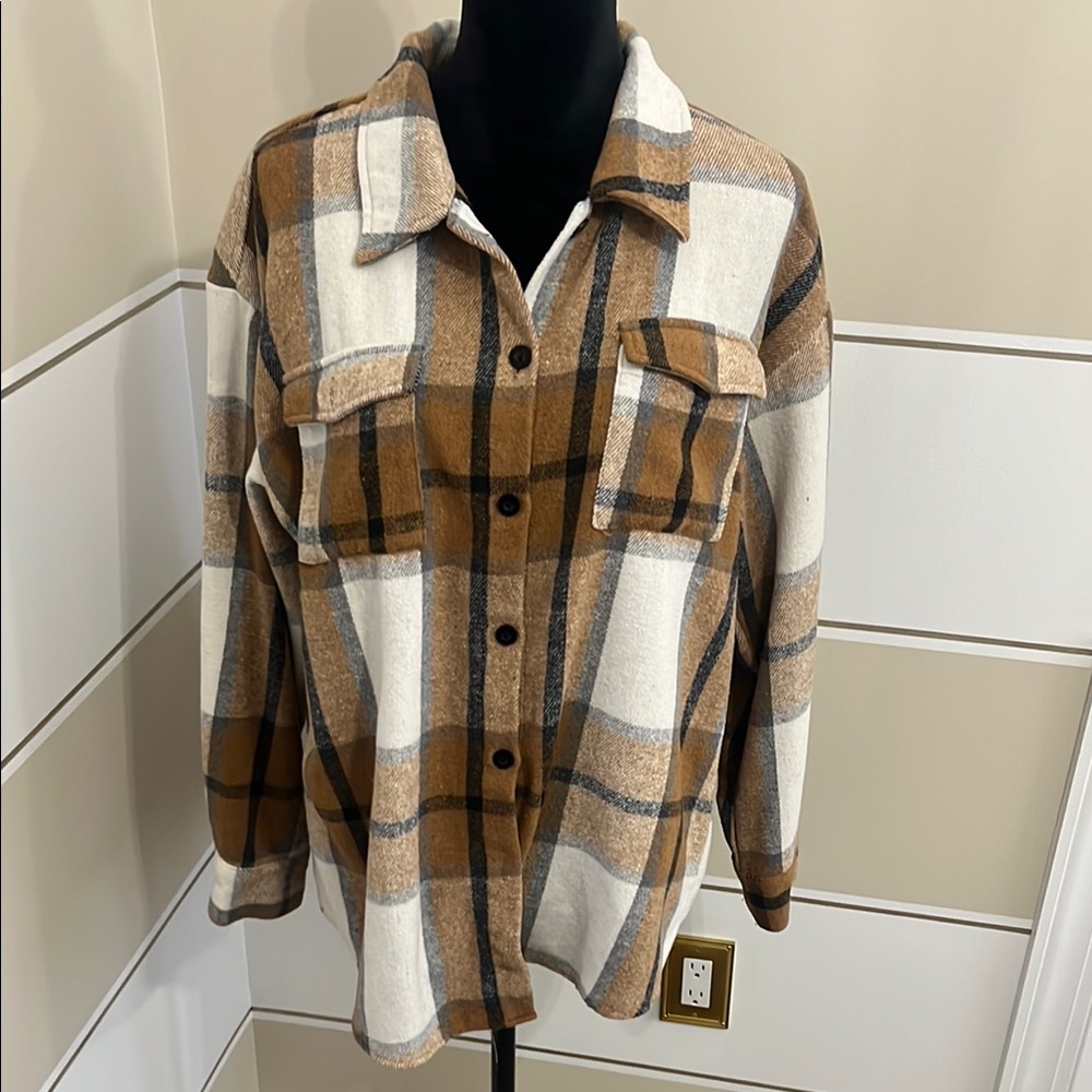 Women's Tan Plaid Utility Jacket